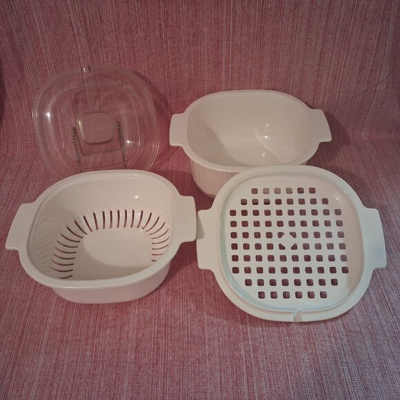 RUBBERMAID MICROWAVE COOKWARE 4 PC STACKING SET - Picture 1 of 8